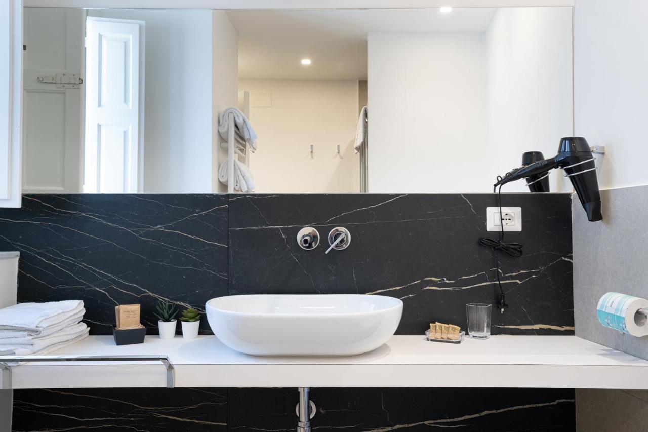 Sant'Agostino Luxury Apartments كاتانيا المظهر الخارجي الصورة